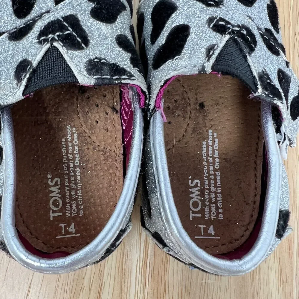 Toms Classic Silver Hearts Silver and Black Toddler Sz. 4 Shoes